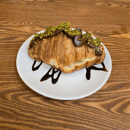 کروسان شکلاتی